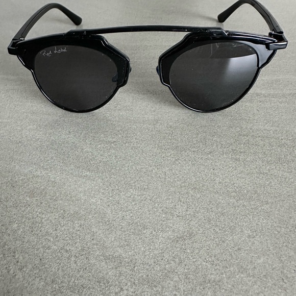 Black Sunglasses - Picture 2 of 3